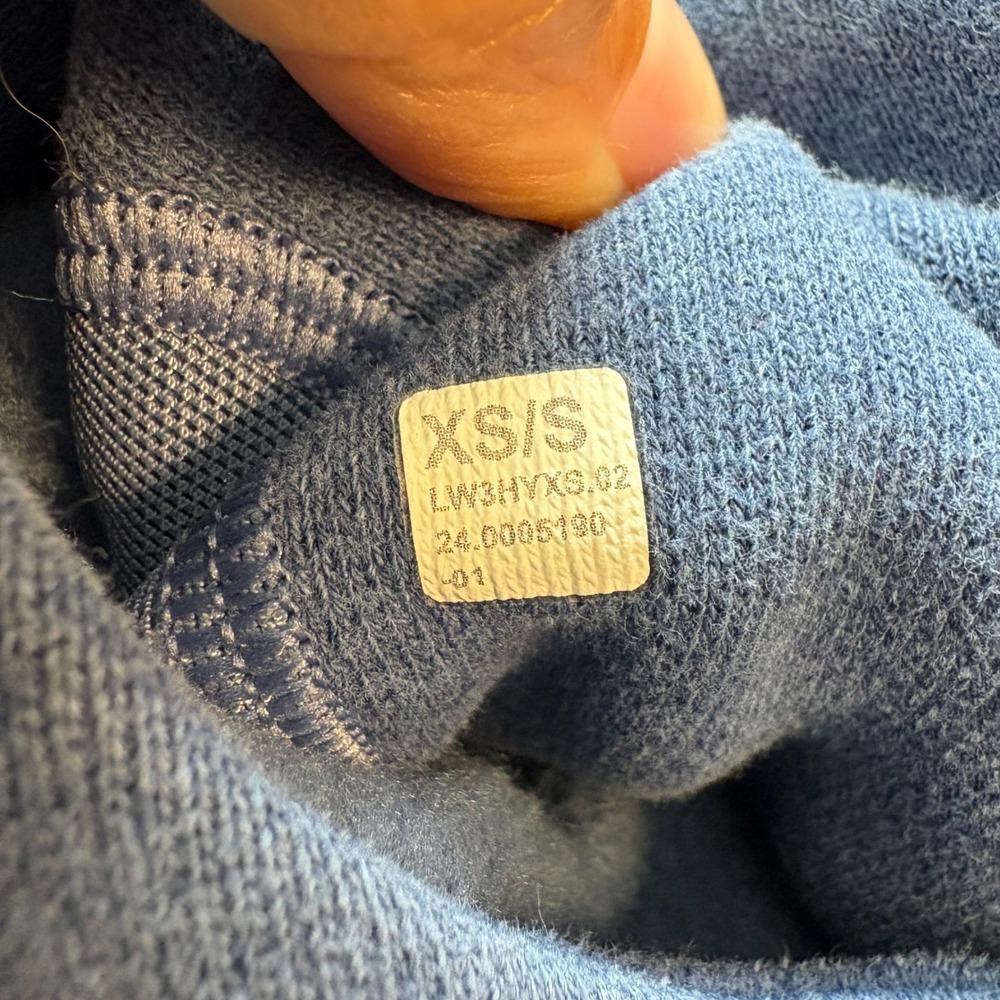 Lululemon, Scuba Cropped Half-Zip, Blue, XS/S, Excellent, $118 - Picture 5 of 6